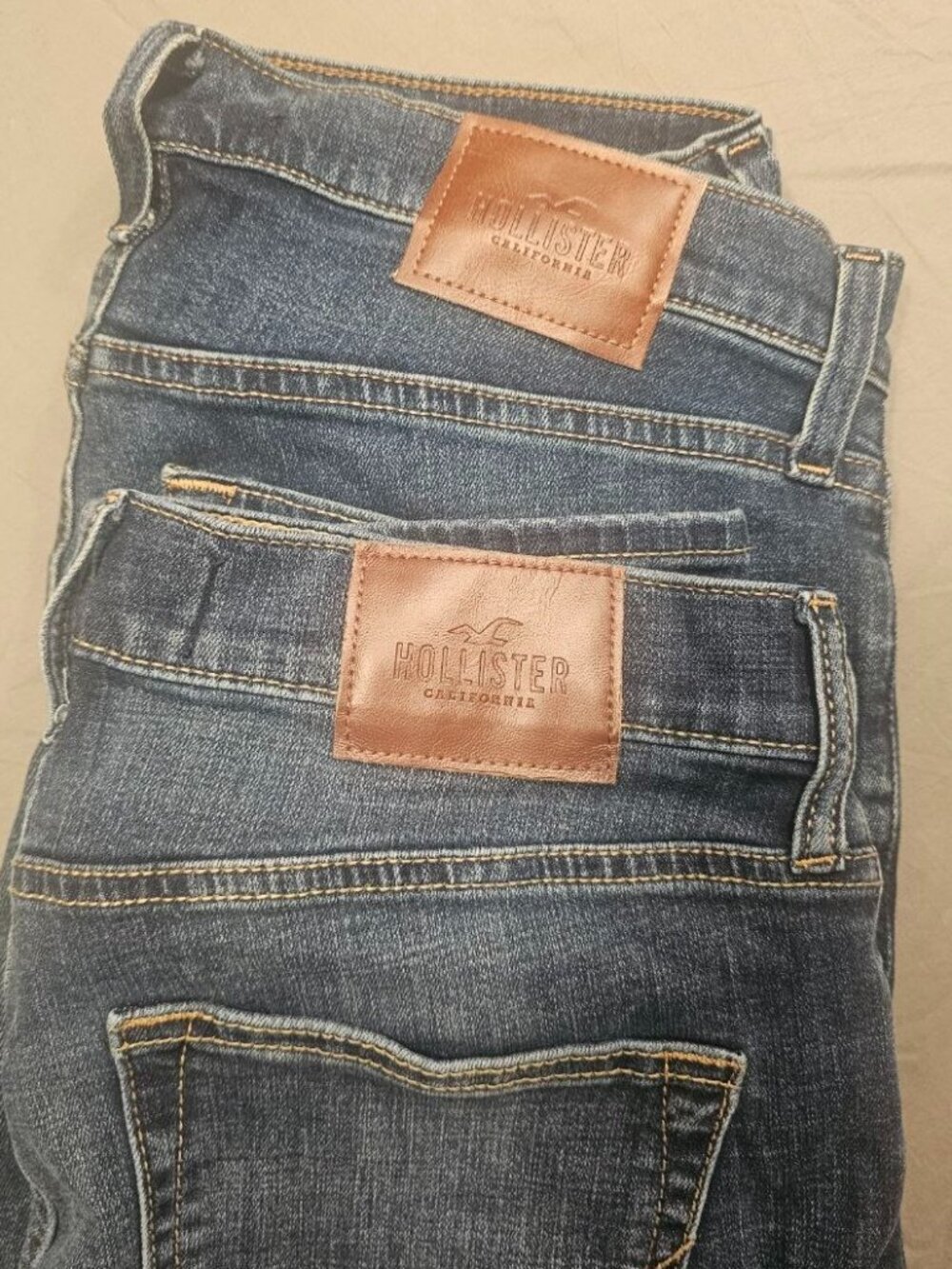2 Pairs of Hollister Denim Jeans Mens Size 30-30, Slim Straight & Skinny